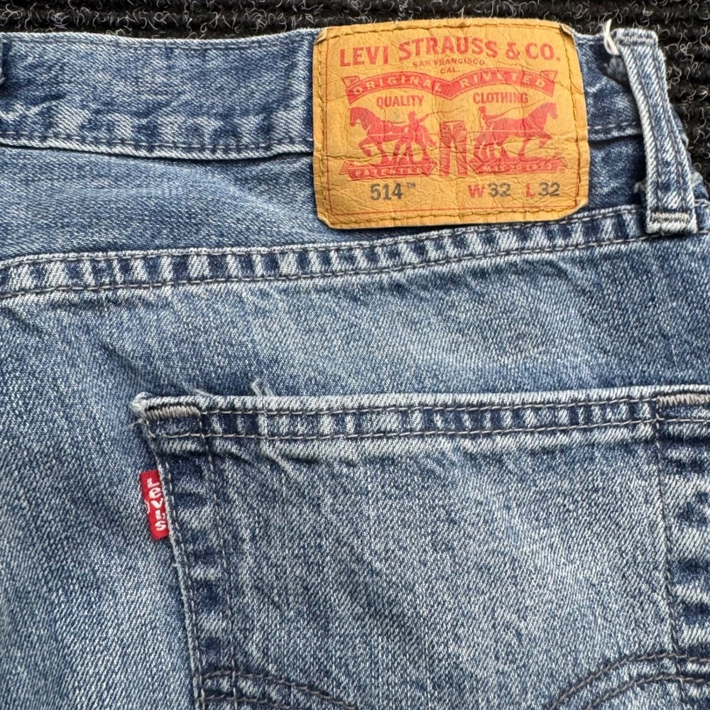 Levis 514 Straight Leg Jeans Light Wash Blue Denim Mens 32x32 - Picture 11 of 13